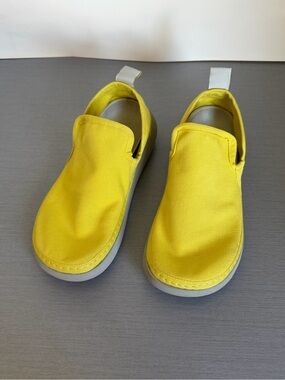 Alias Fern Eco Cotton Slip-On Barefoot Canvas Shoes in Yellow